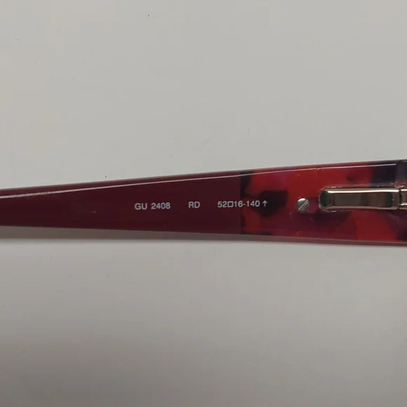 Guess frames and case - Picture 6 of 8